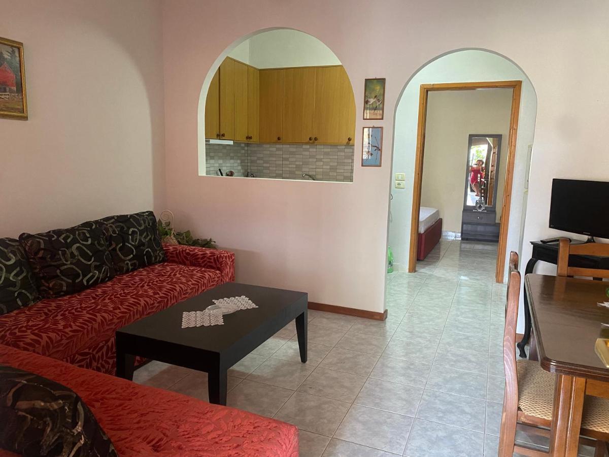 Appartamento Vila Xhani Sarandë Esterno foto